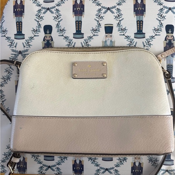 kate spade Handbags - Kate Spade Cream and Tan Women's Bag